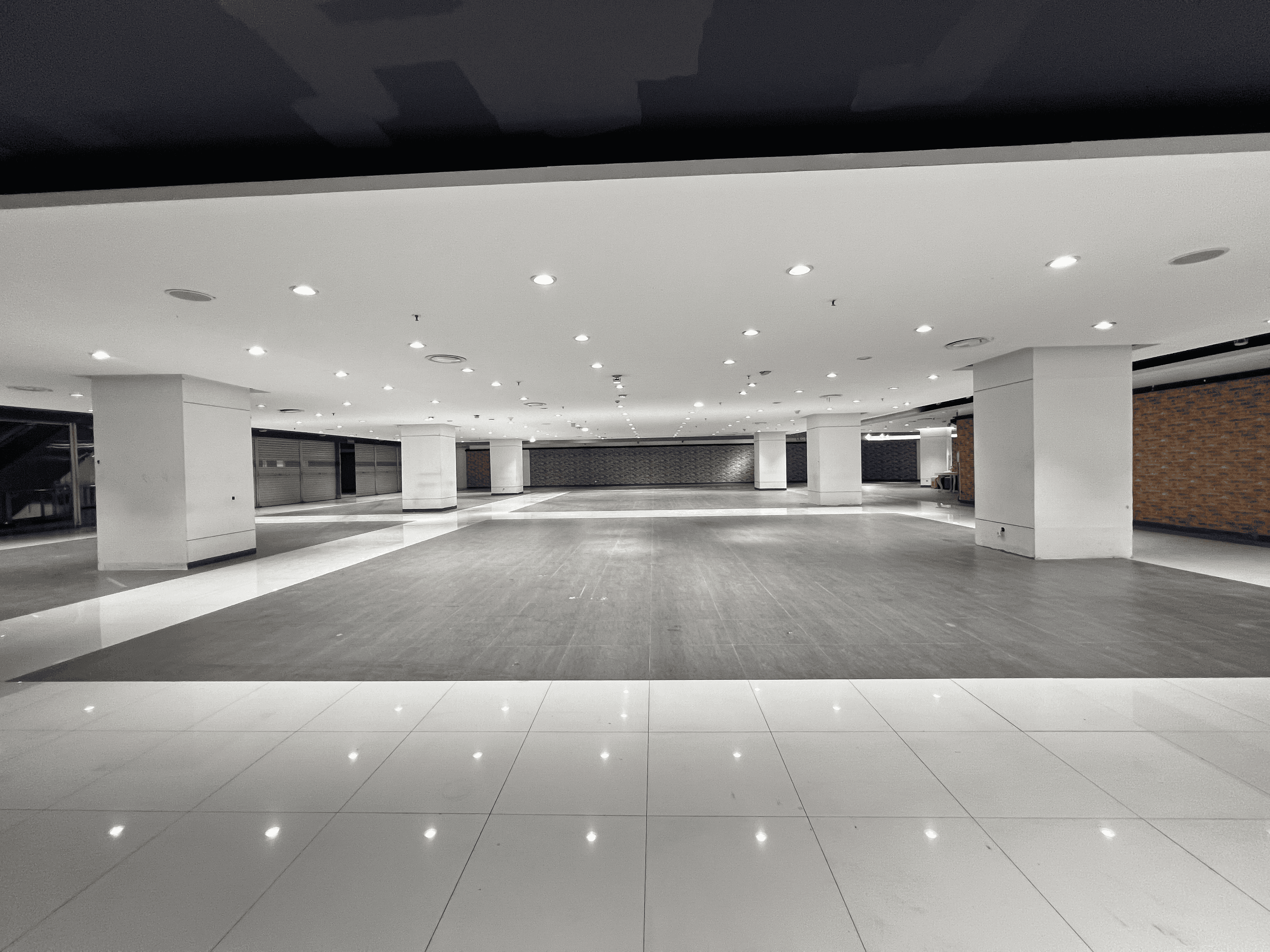 THE MEZZANINE - Slide 1